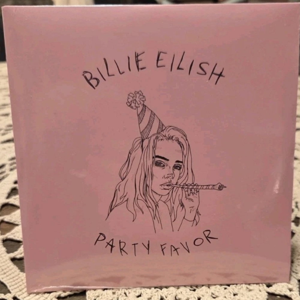 ♡ new rare billie eilish party favor 7" pink vinyl single ♡